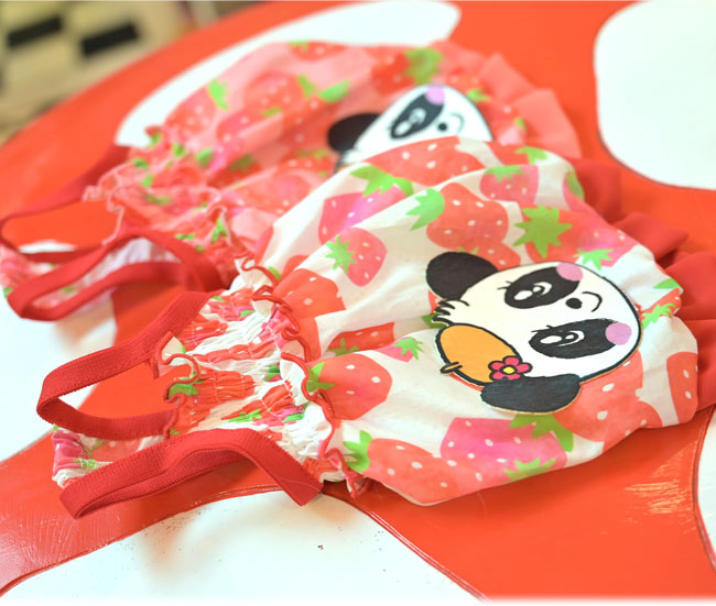 いちごベレーちゃんワンピース 入荷します J K Animals